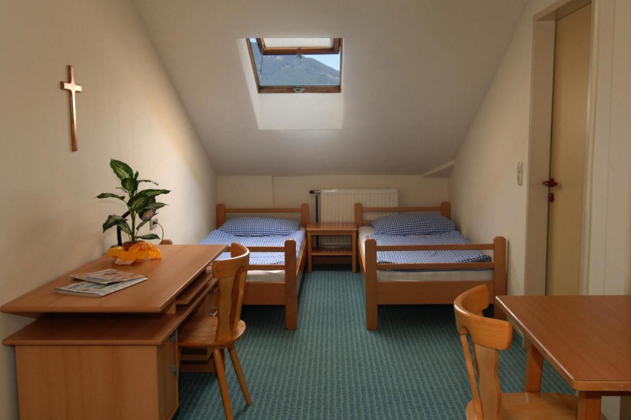 Hotel Luise Wehrenfennig & Haus Eva Bad Goisern Pokoj fotografie